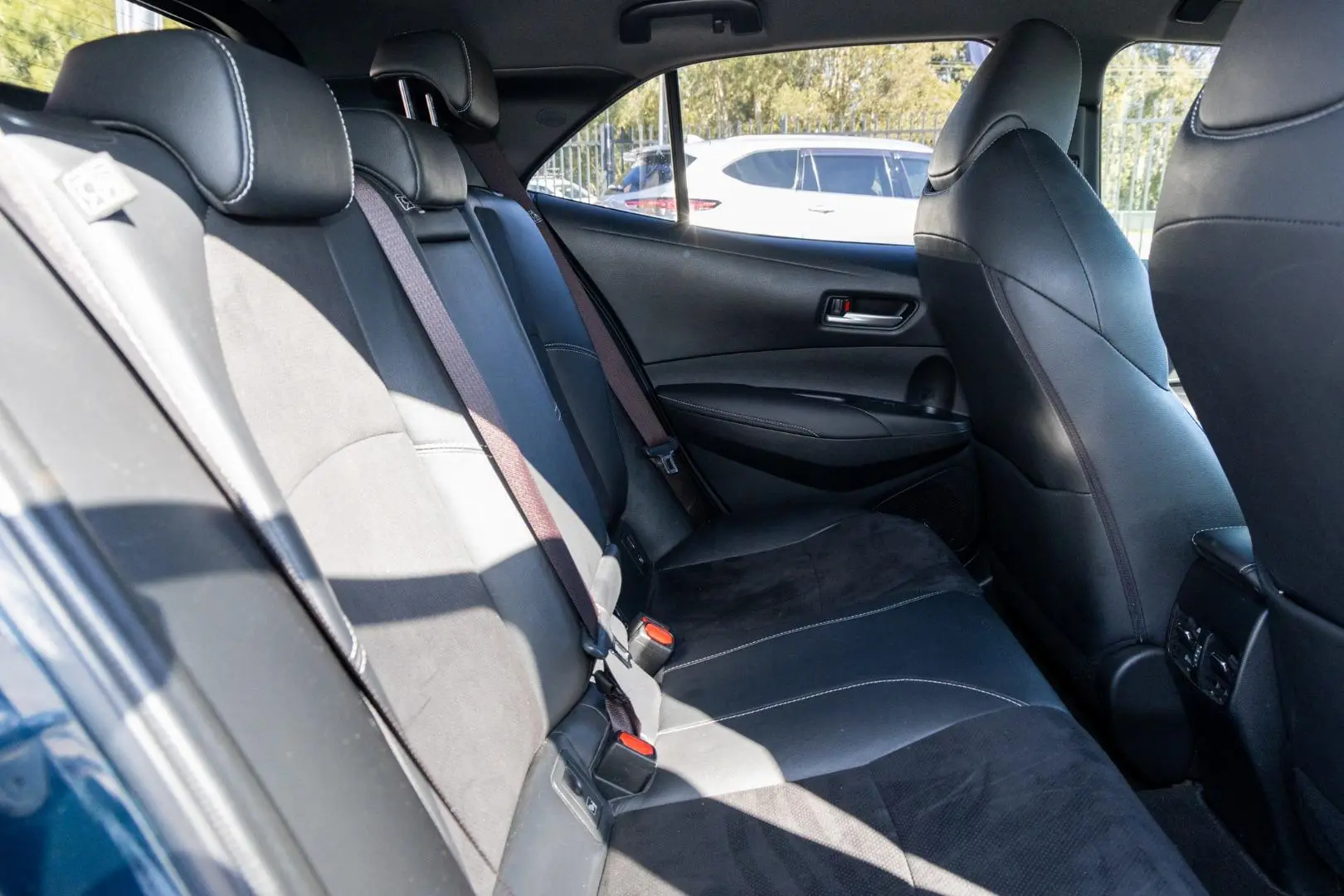 2019 Toyota Corolla Gallery Image 9
