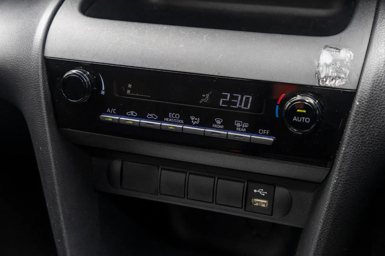 2022 Toyota Yaris Cross Gallery Image 16
