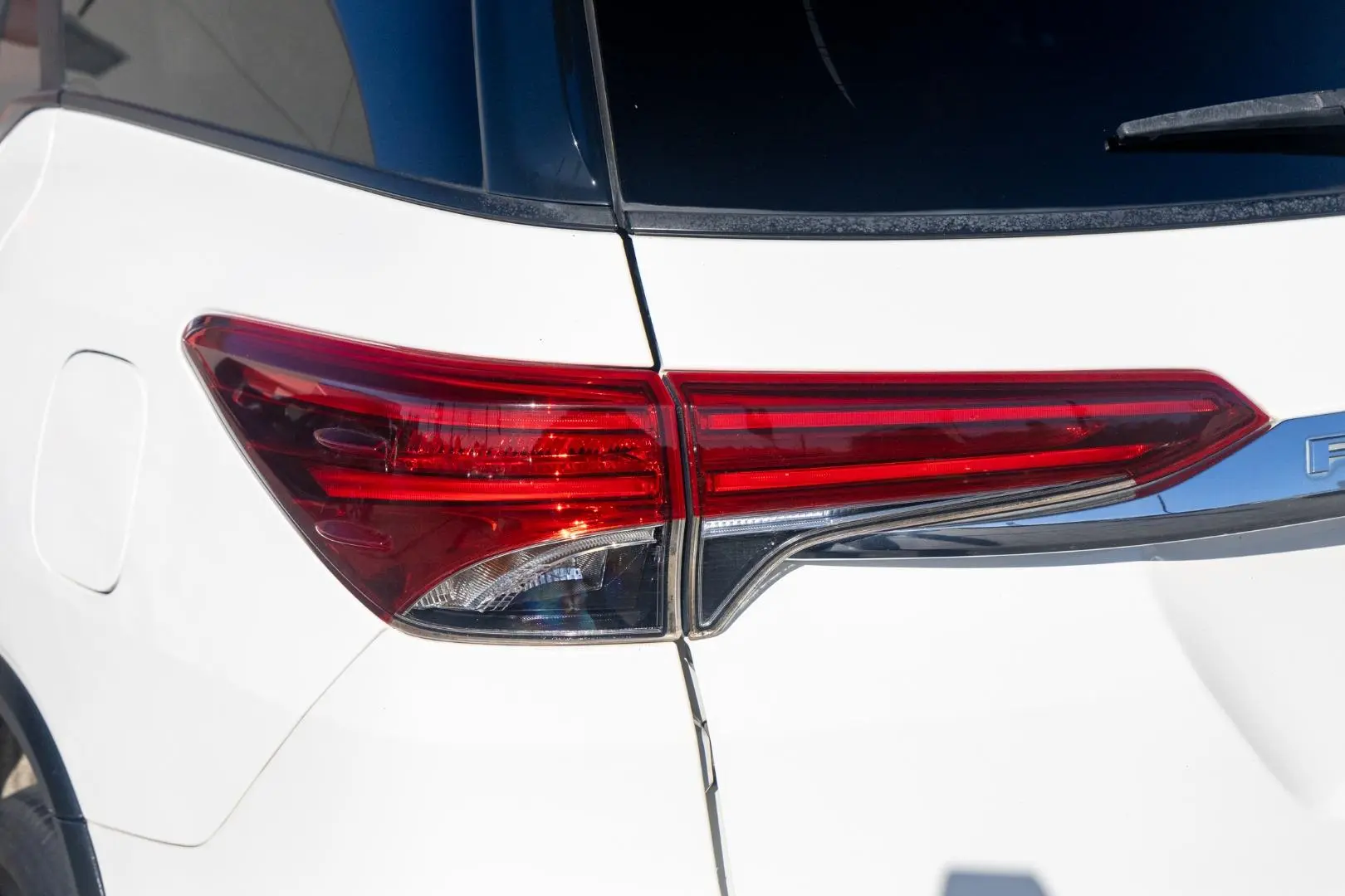 2020 Toyota Fortuner Gallery Image 20