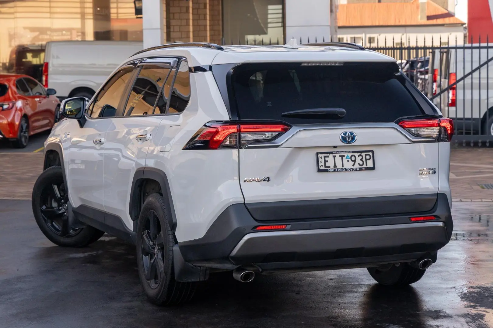 2020 Toyota RAV4 Gallery Image 2