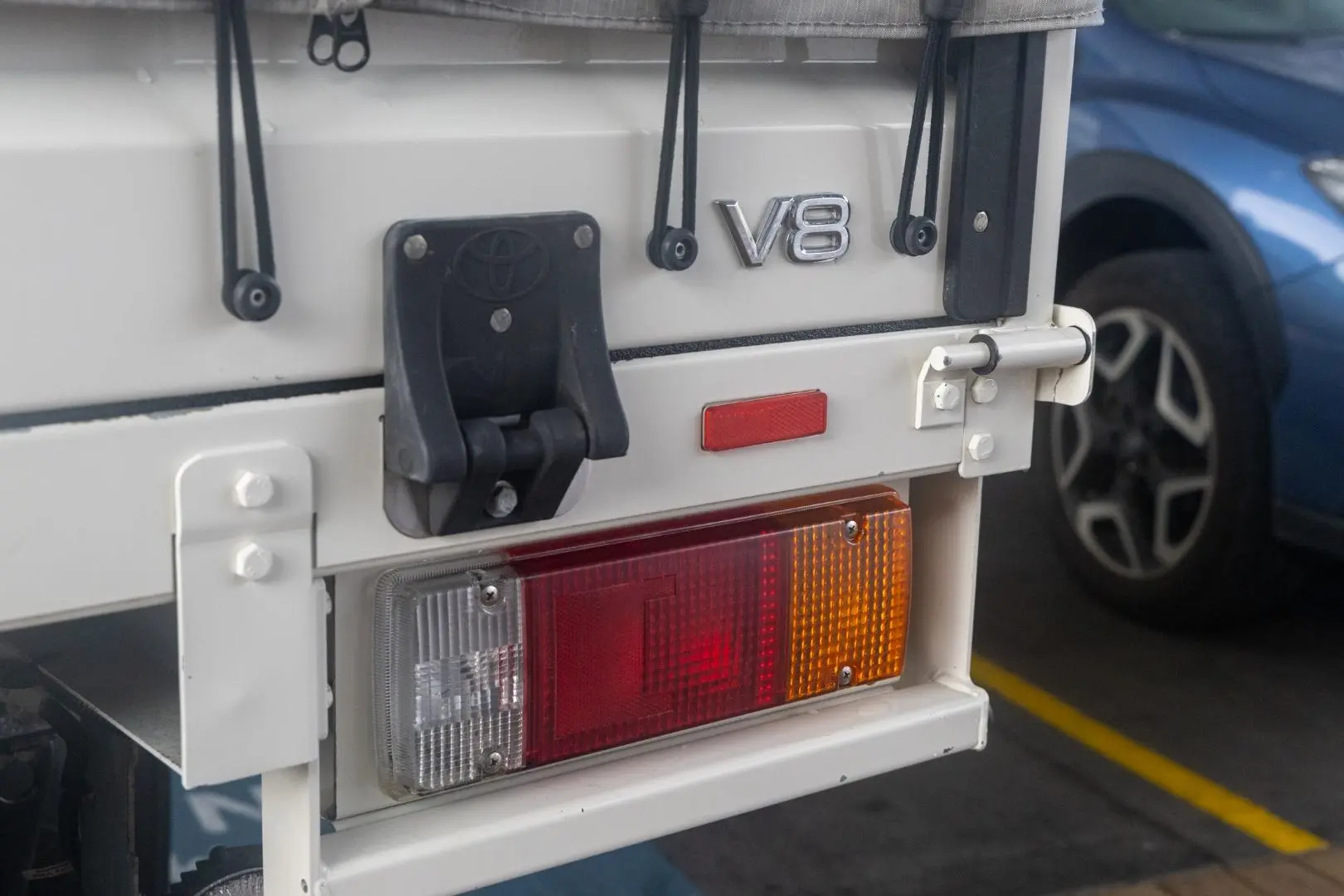 2017 Toyota Landcruiser Gallery Image 18