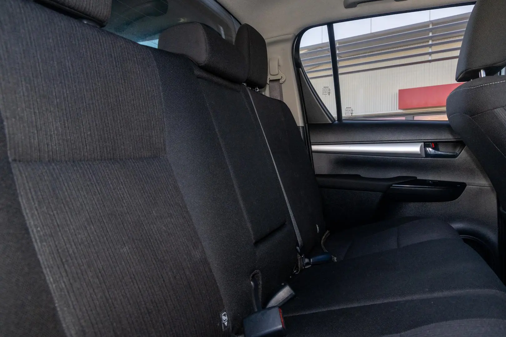 2022 Toyota Hilux Gallery Image 9