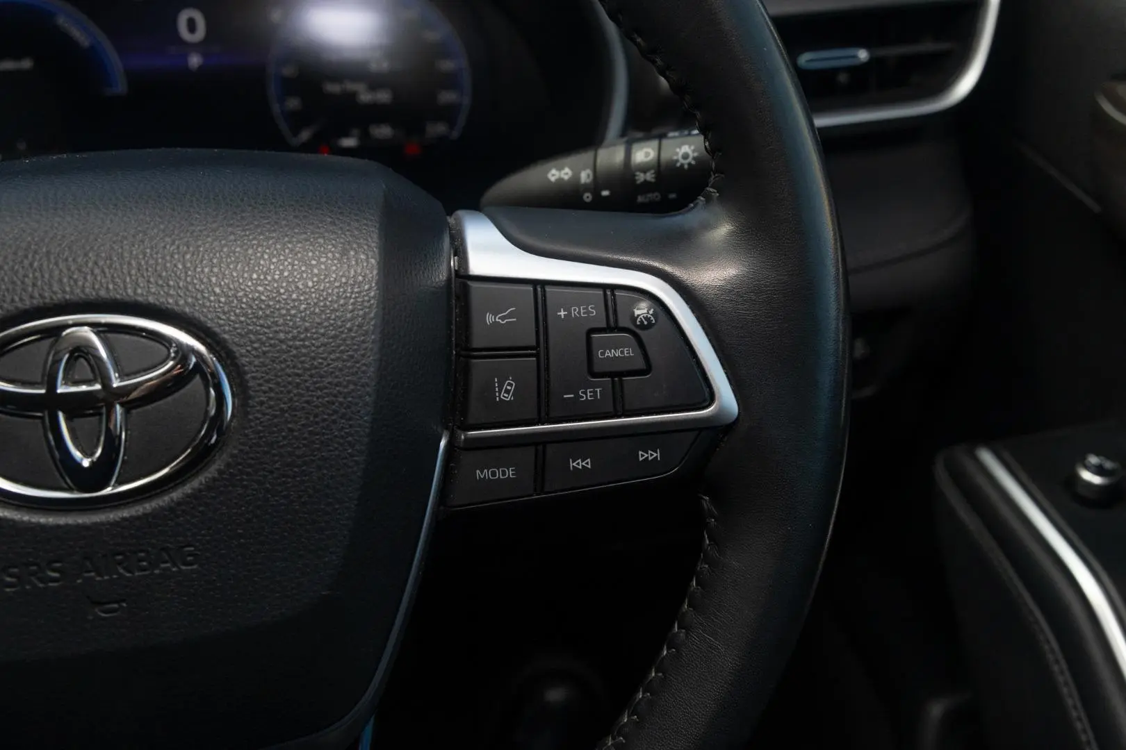 2022 Toyota Kluger Gallery Image 12