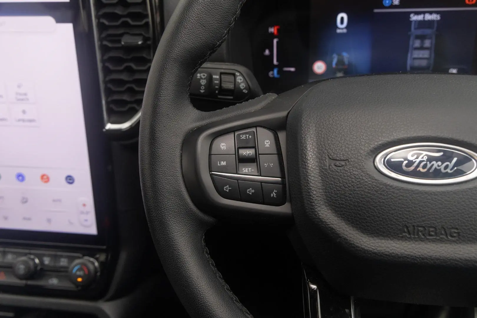 2024 Ford Everest Gallery Image 11