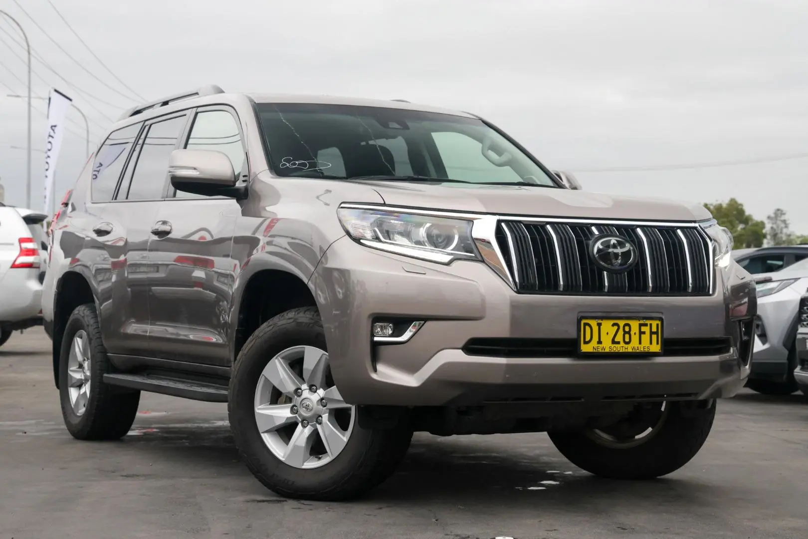 2019 Toyota Landcruiser Prado Gallery Image 1