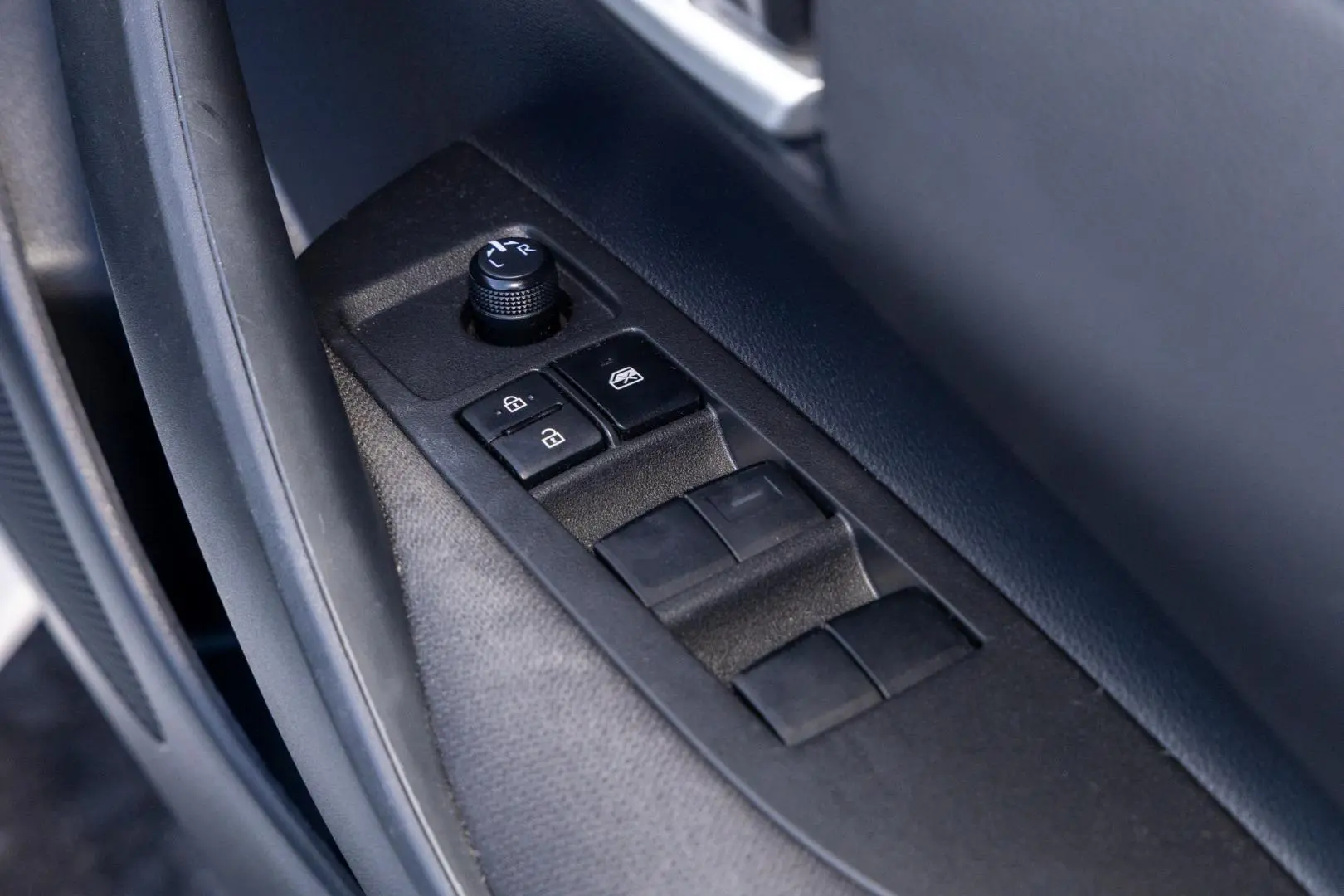 2023 Toyota Corolla Gallery Image 18