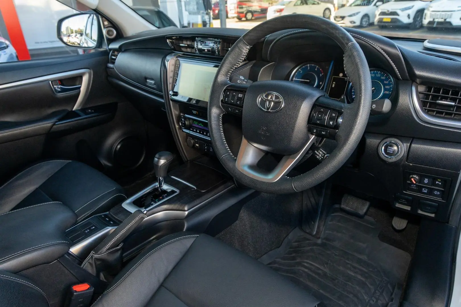 2023 Toyota Fortuner Gallery Image 7