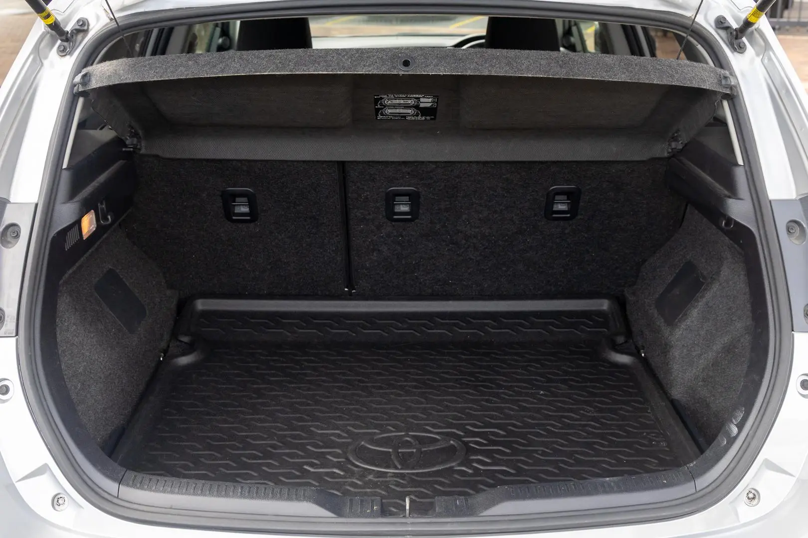 2018 Toyota Corolla Gallery Image 19