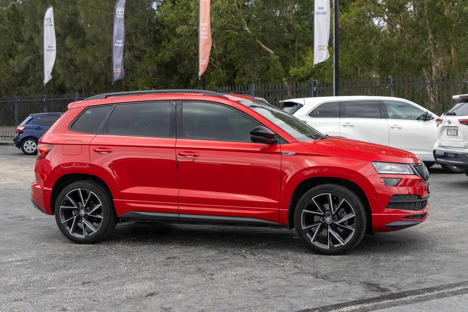 2020 SKODA Karoq Gallery Image 3