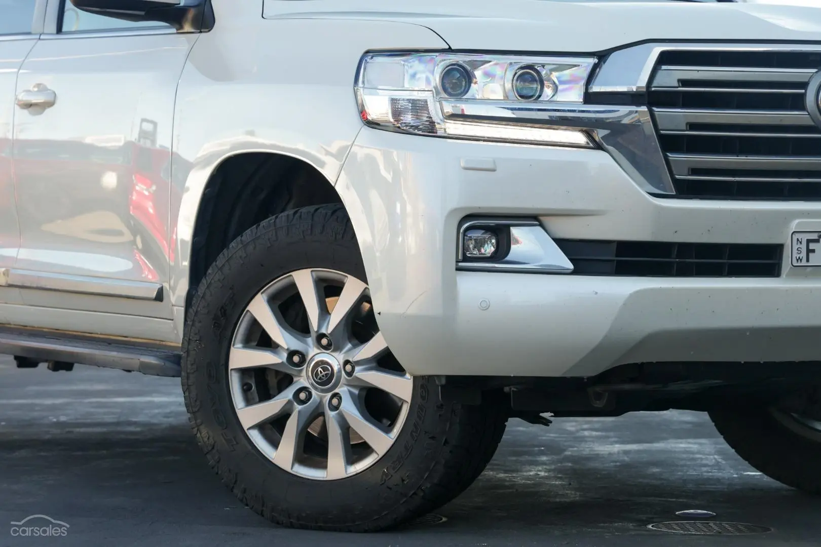 2016 Toyota Landcruiser Image 6