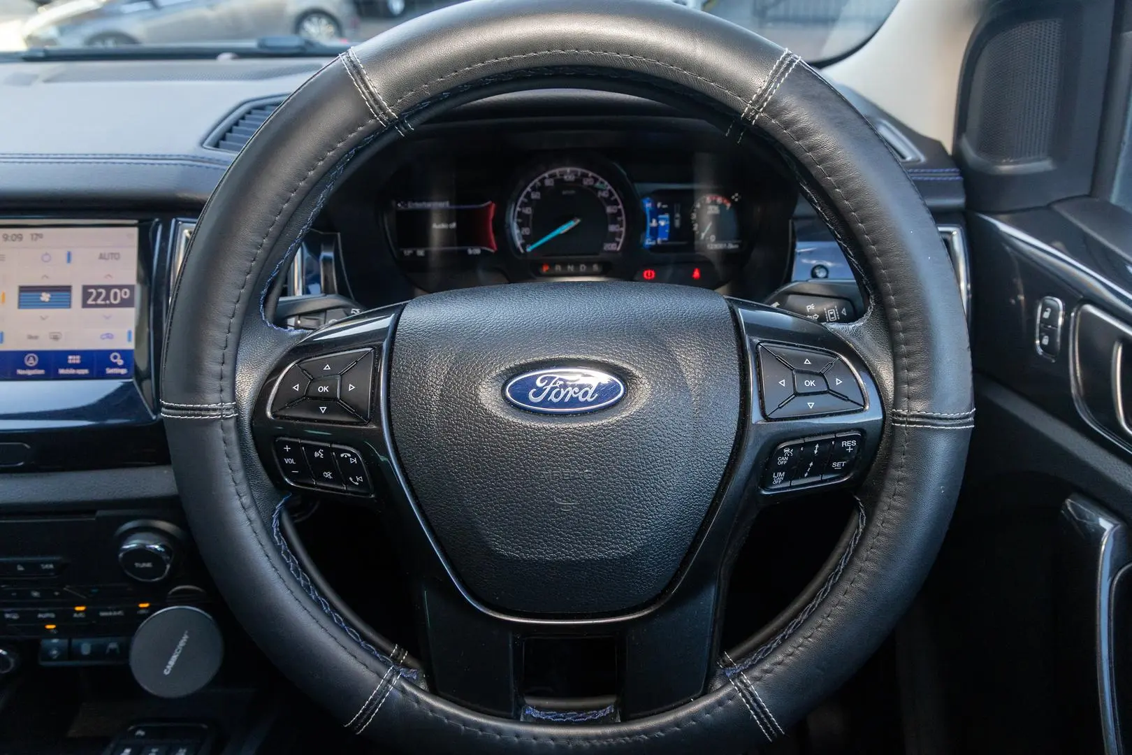 2020 Ford Everest Gallery Image 10