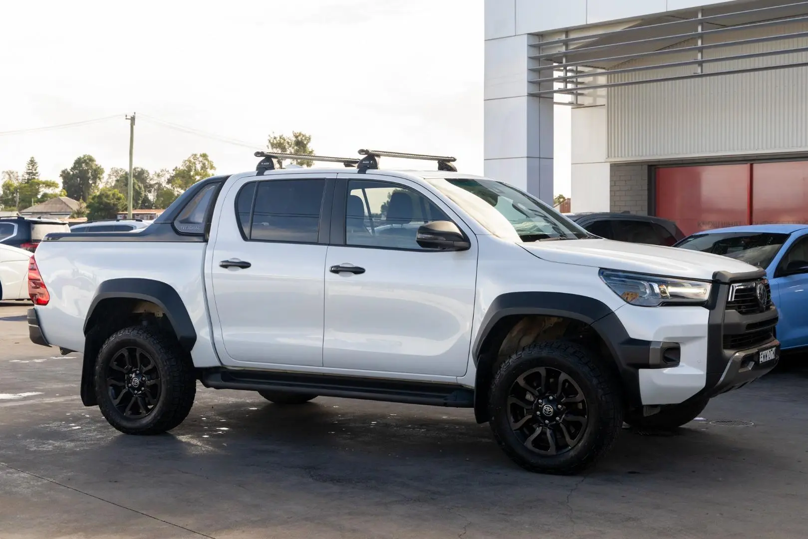 2022 Toyota Hilux Gallery Image 3