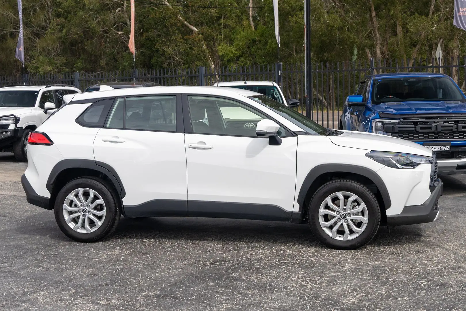 2024 Toyota Corolla Cross Gallery Image 3