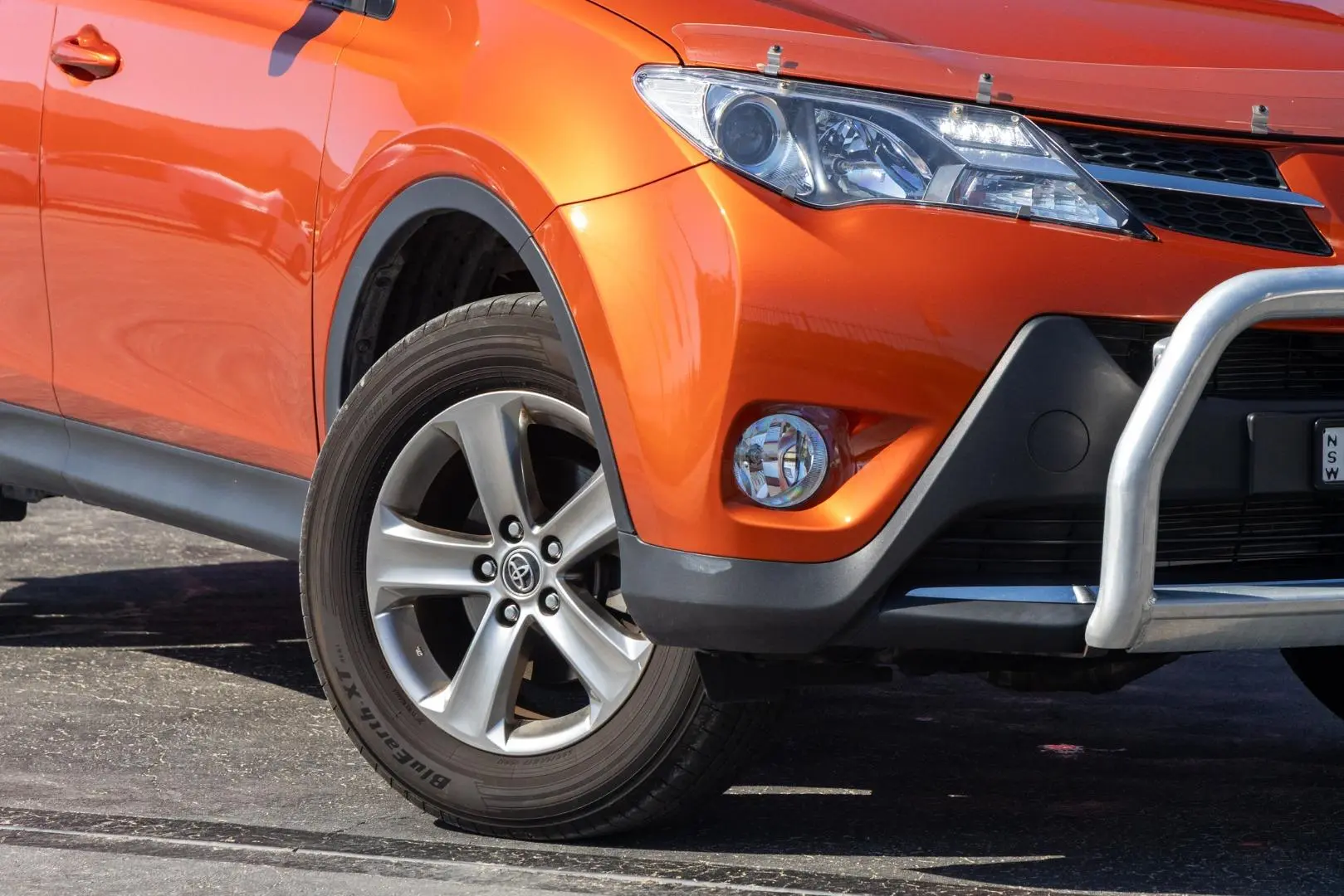 2015 Toyota RAV4 Gallery Image 6