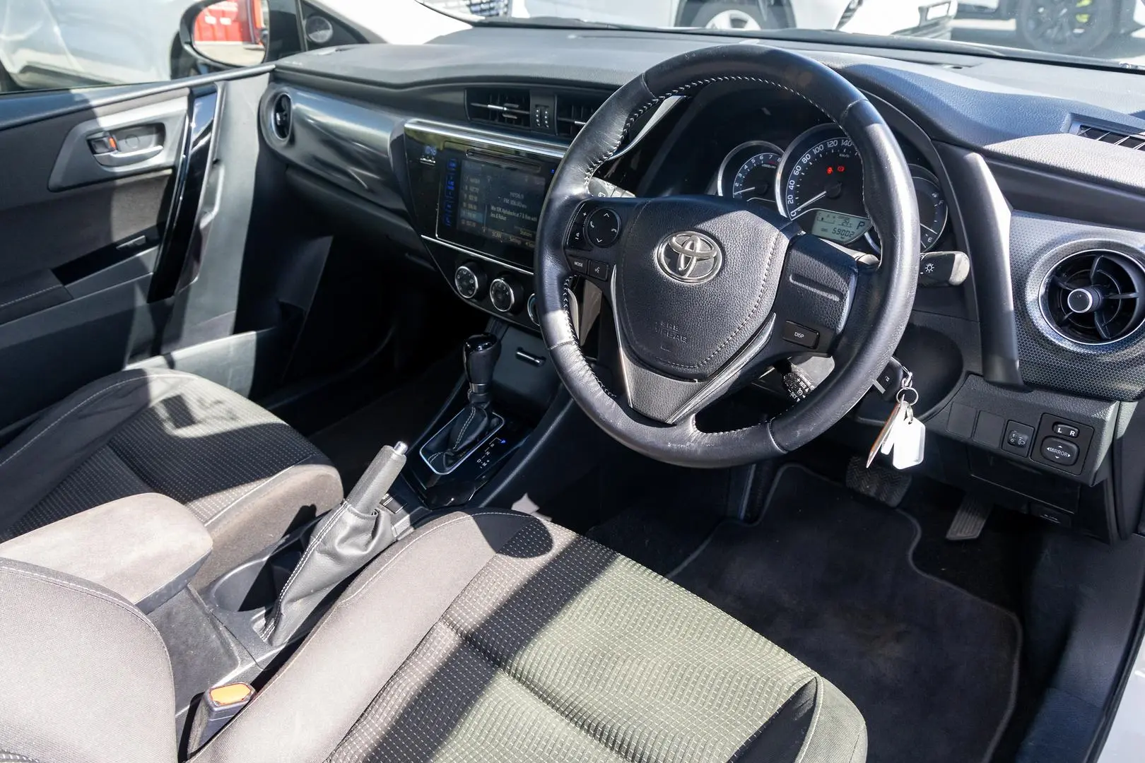 2017 Toyota Corolla Gallery Image 7