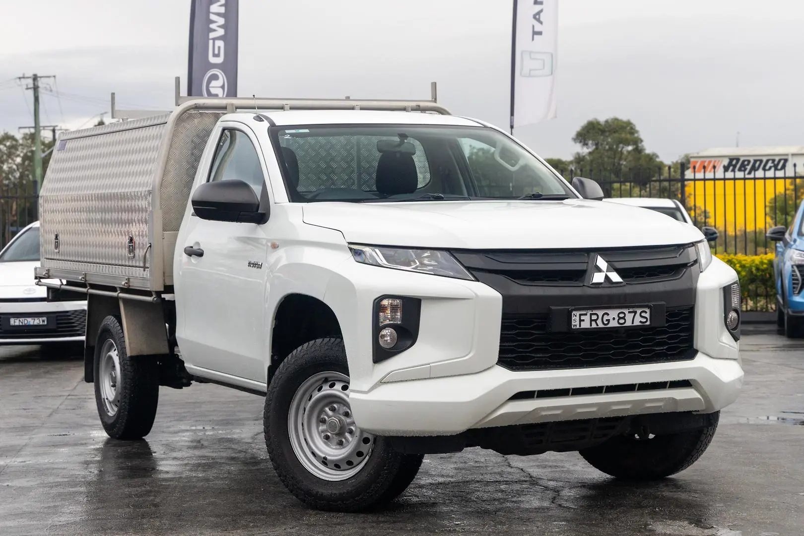 2018 Mitsubishi Triton Gallery Image 1
