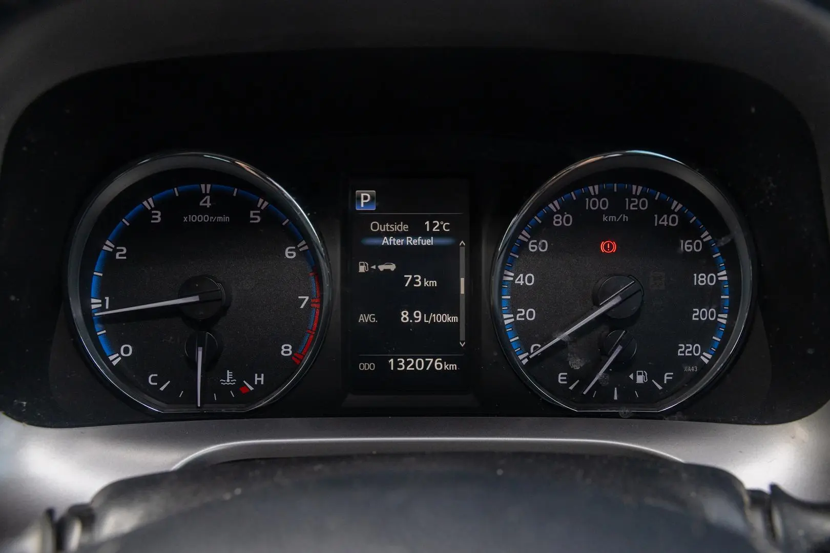 2017 Toyota RAV4 Gallery Image 13