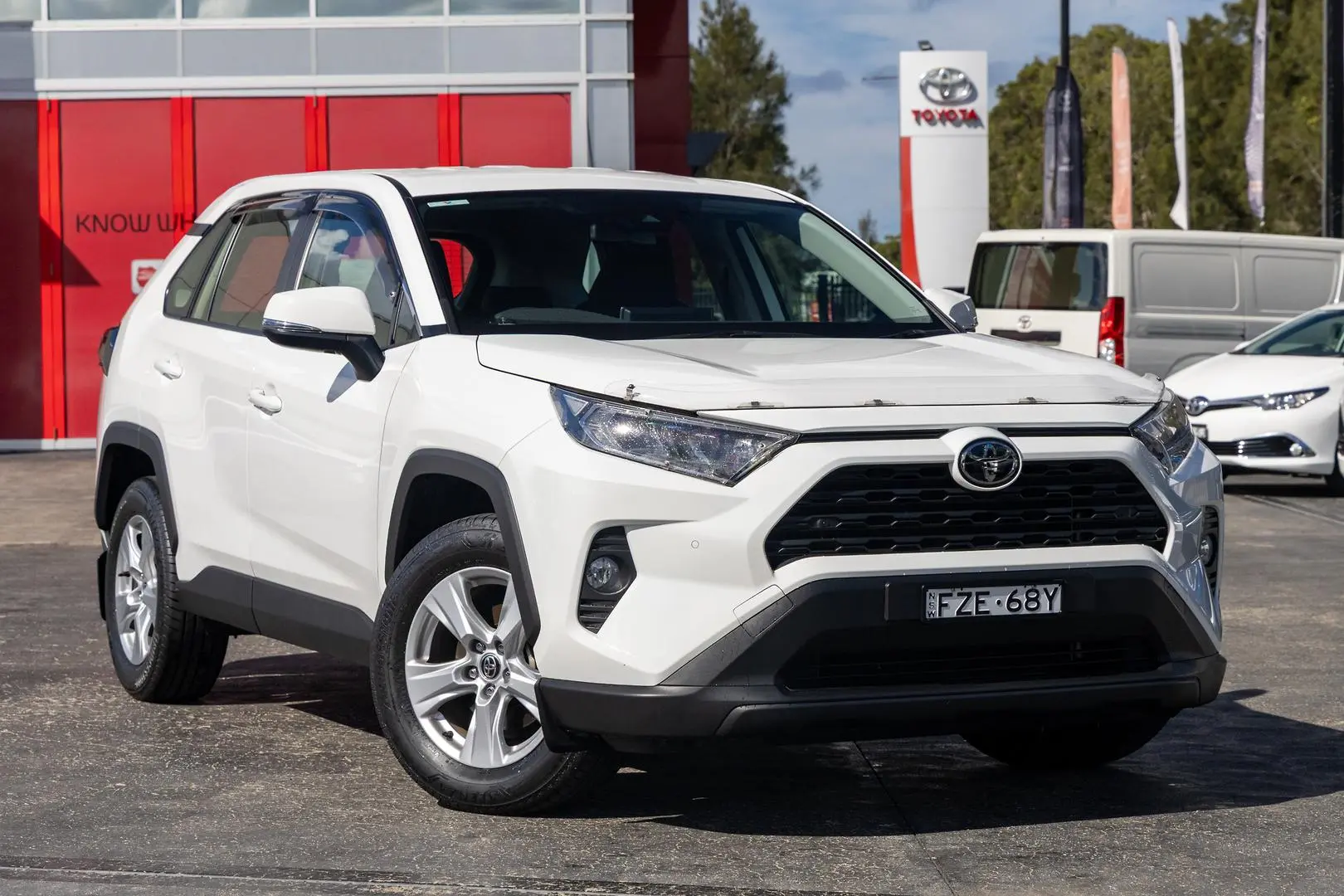 2021 Toyota RAV4 Gallery Image 1