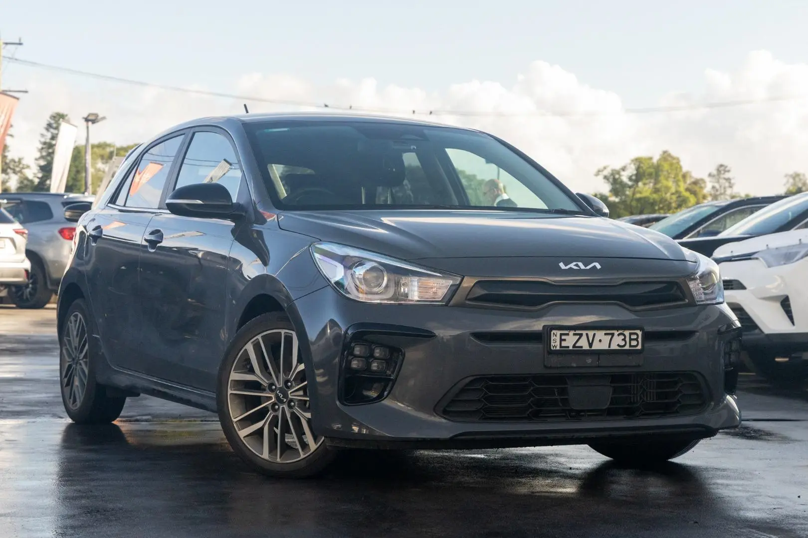 2023 Kia Rio Gallery Image 1