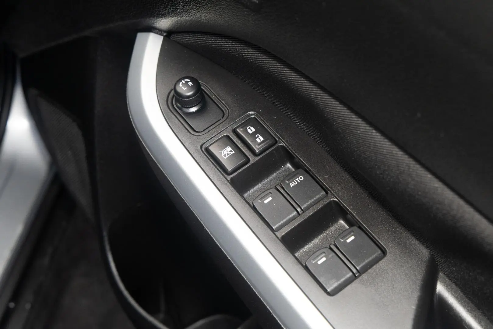 2018 Suzuki Vitara Gallery Image 18