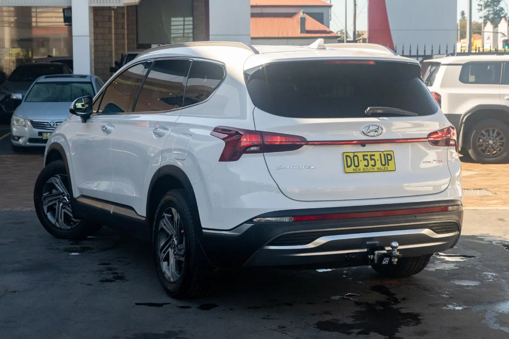 2022 Hyundai Santa Fe Gallery Image 2