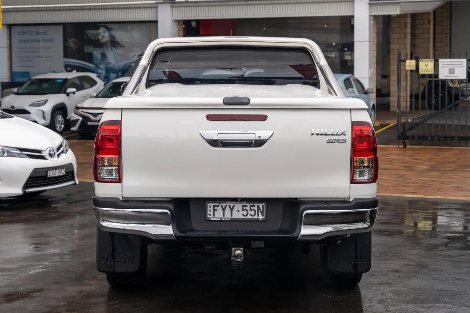 2019 Toyota Hilux Gallery Image 5