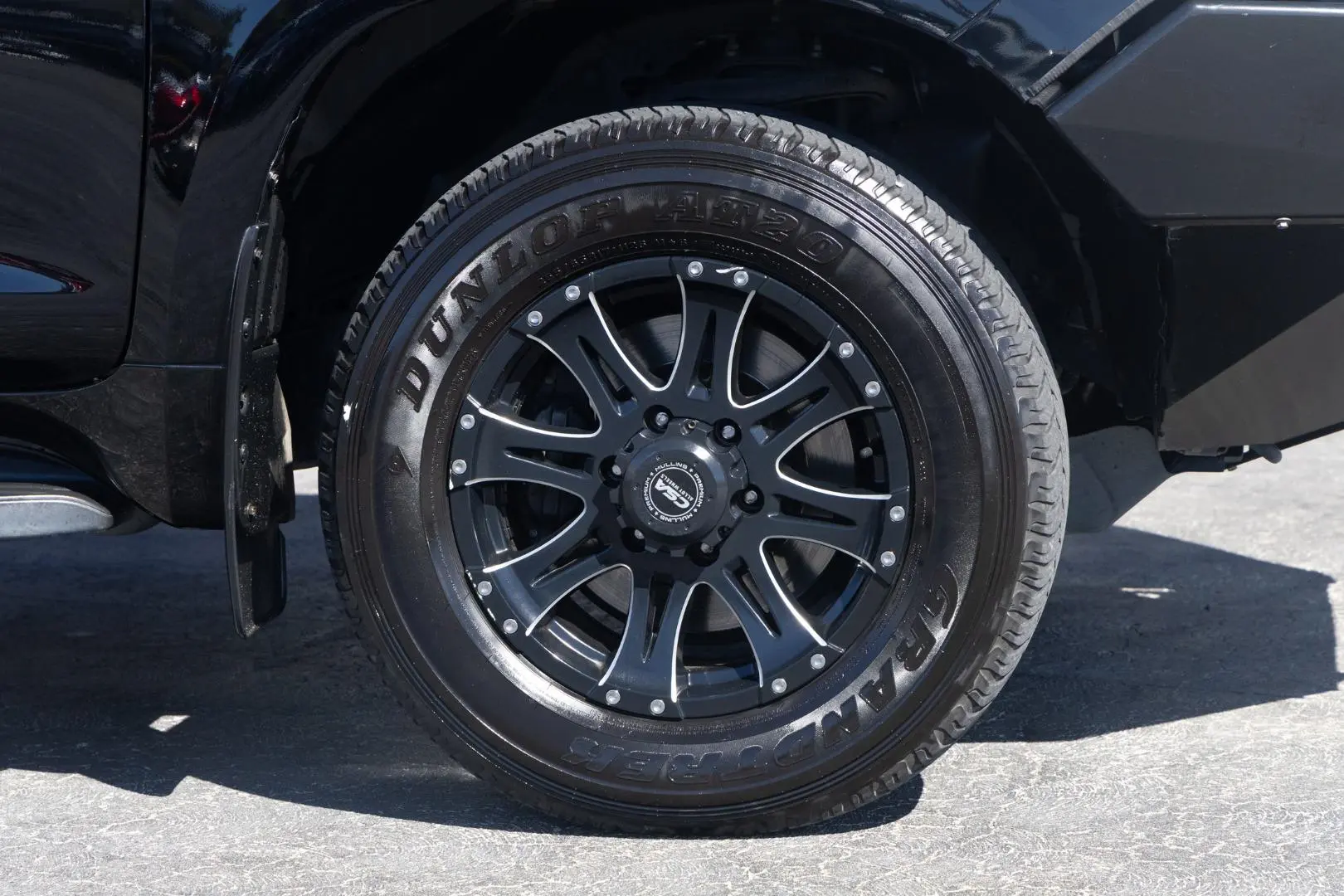 2017 Toyota Landcruiser Prado Gallery Image 21