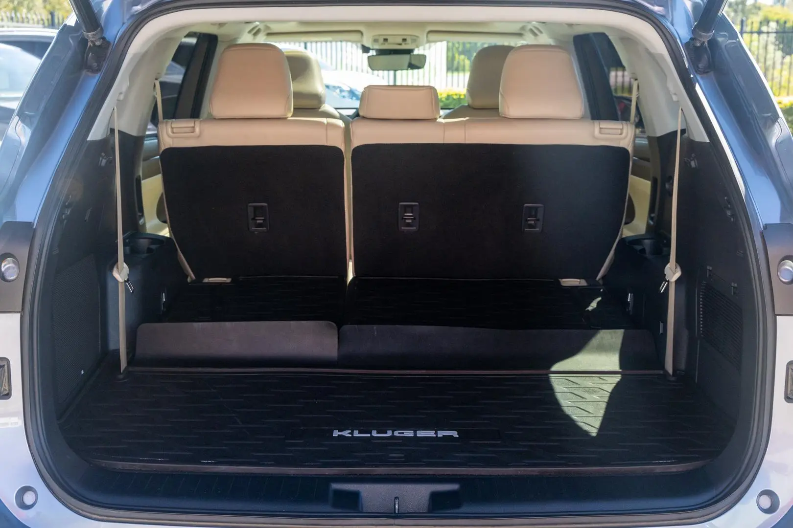 2022 Toyota Kluger Gallery Image 19