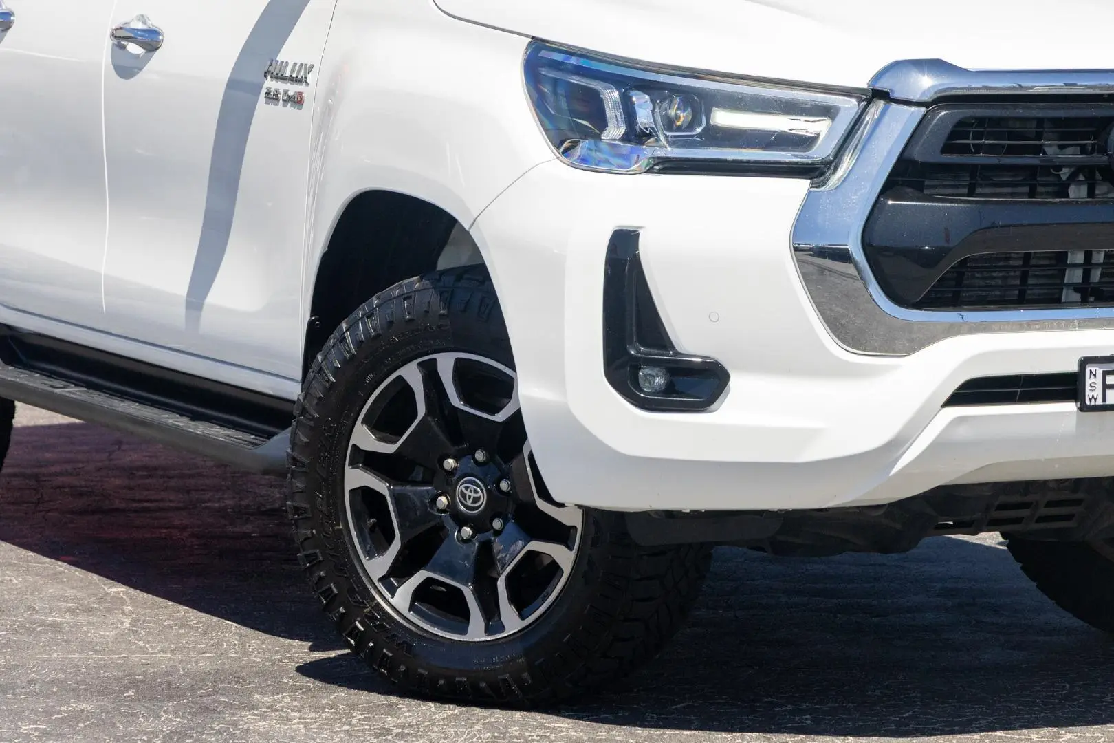2021 Toyota Hilux Gallery Image 6