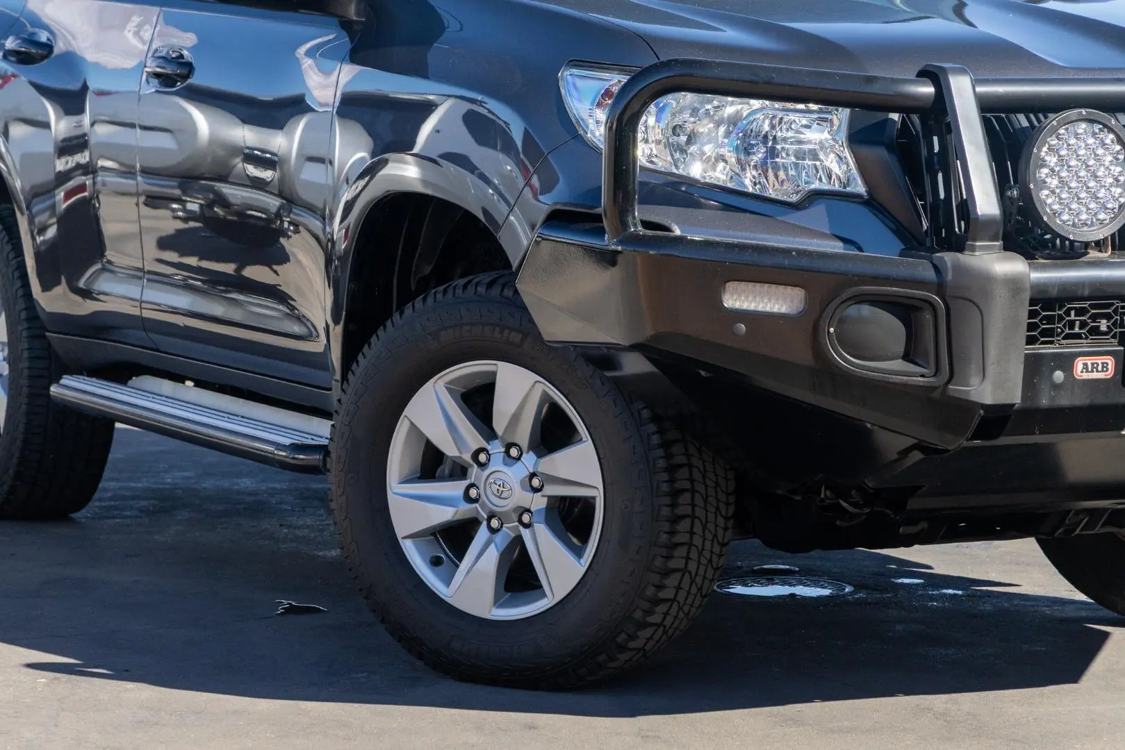 2019 Toyota Landcruiser Prado Gallery Image 6