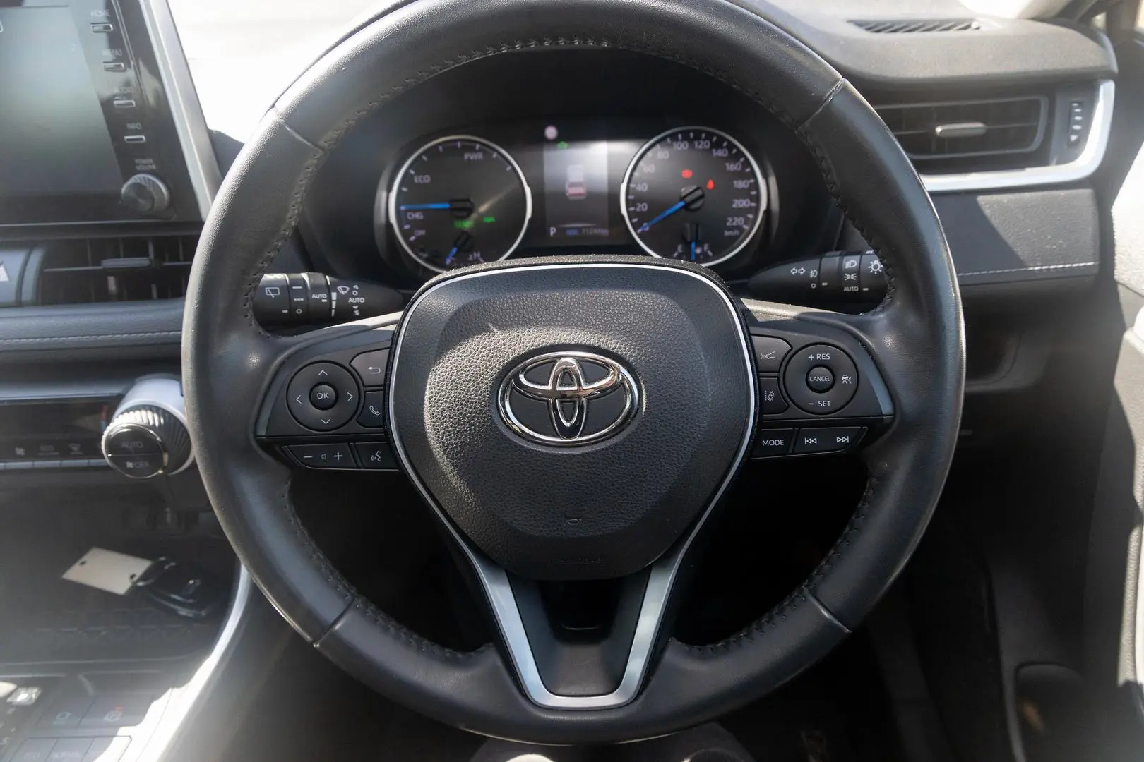 2022 Toyota RAV4 Gallery Image 10