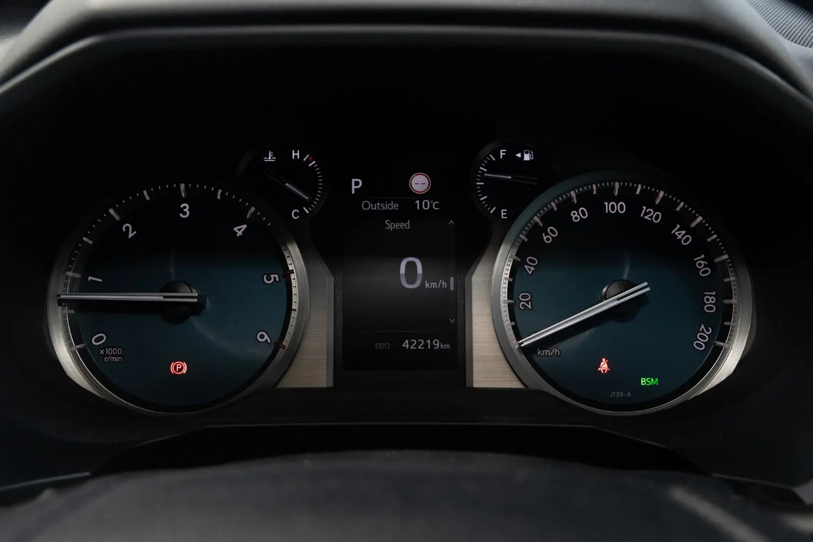 2021 Toyota Landcruiser Prado Gallery Image 13