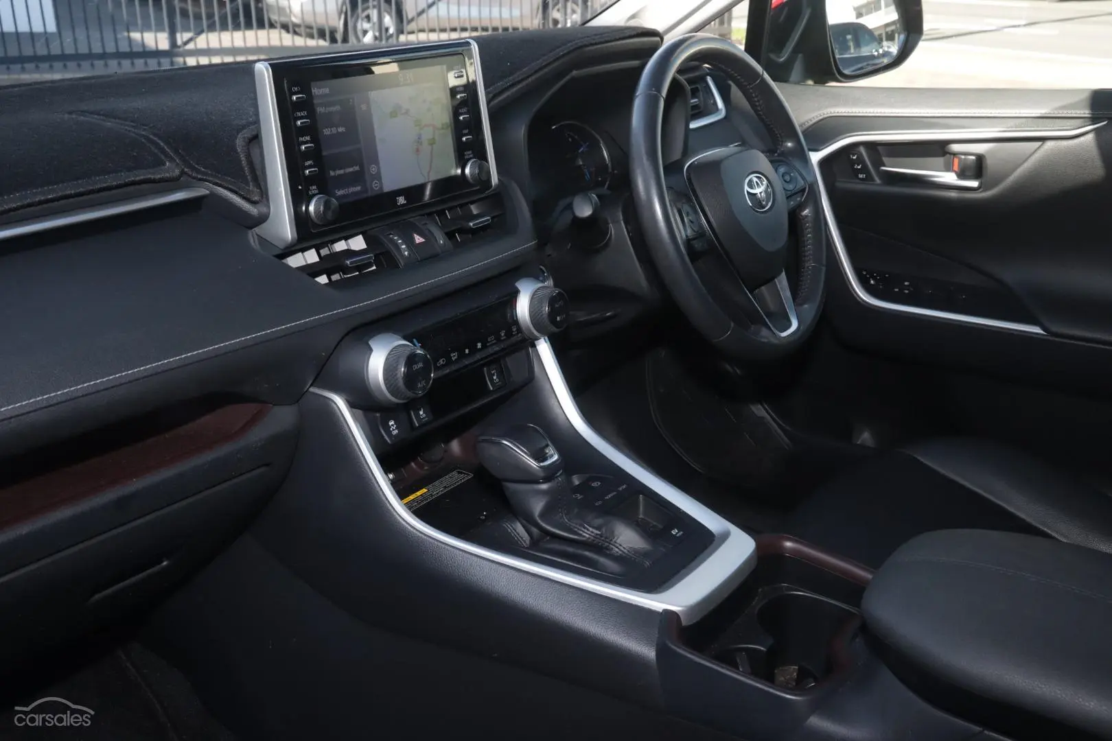 2019 Toyota RAV4 Image 8