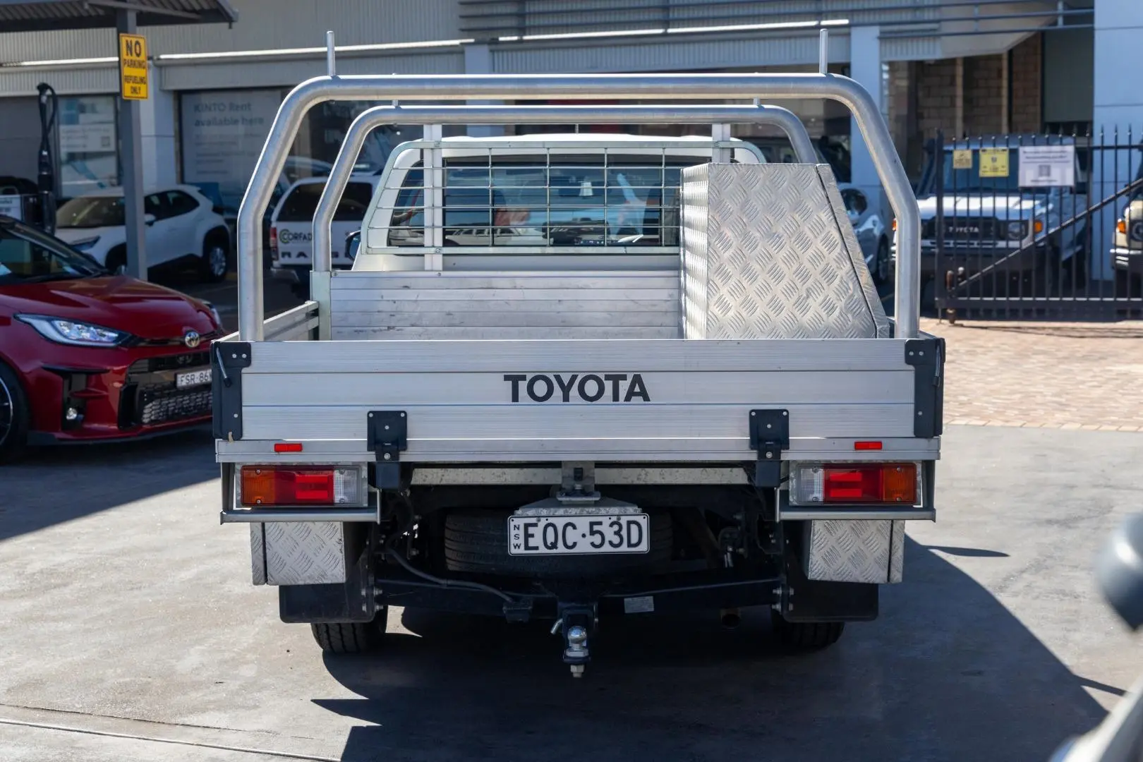 2021 Toyota Hilux Gallery Image 5