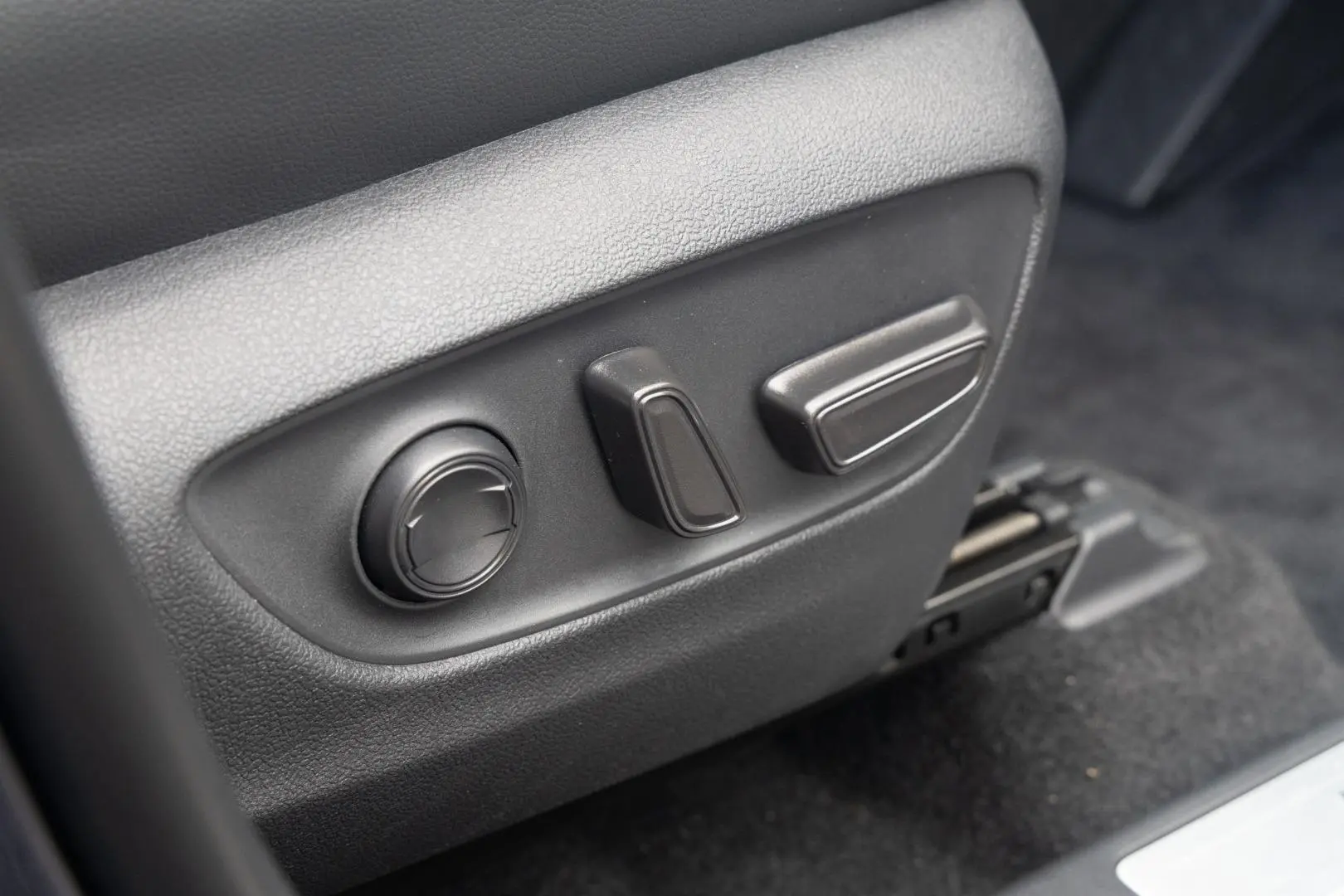 2024 Toyota Kluger Gallery Image 18