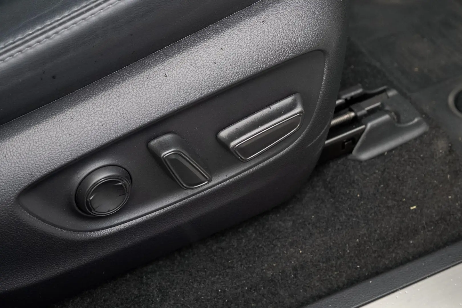 2023 Toyota Landcruiser Gallery Image 15