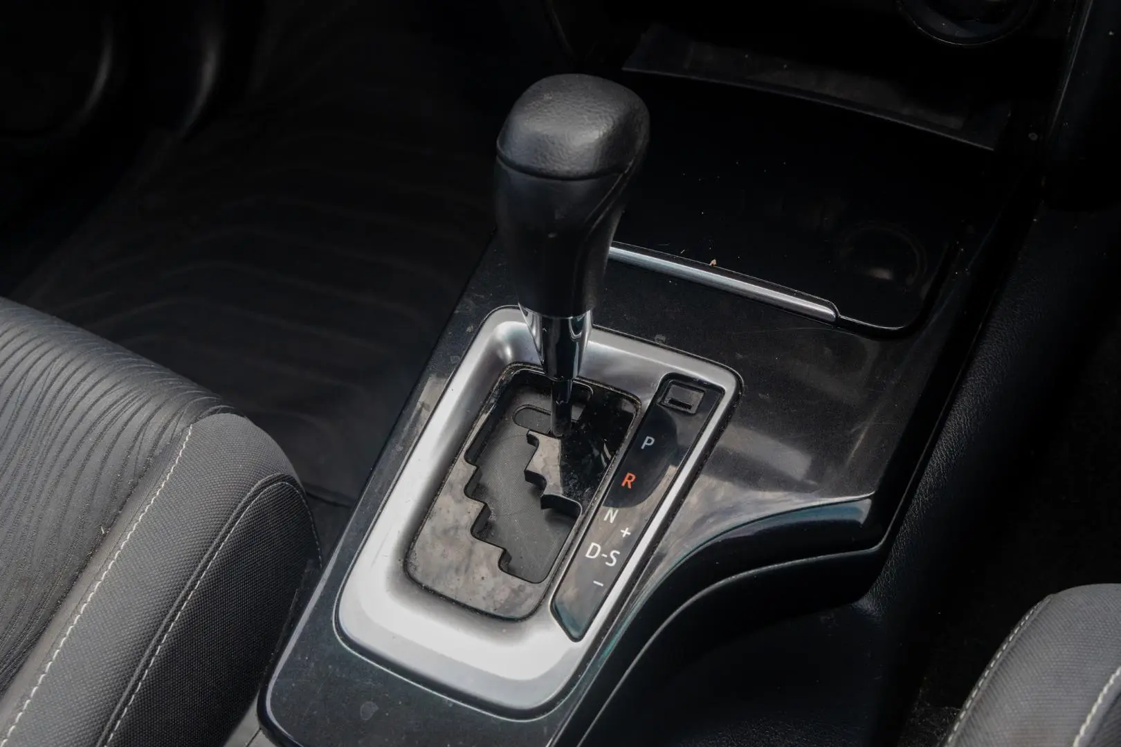 2021 Toyota Fortuner Gallery Image 17