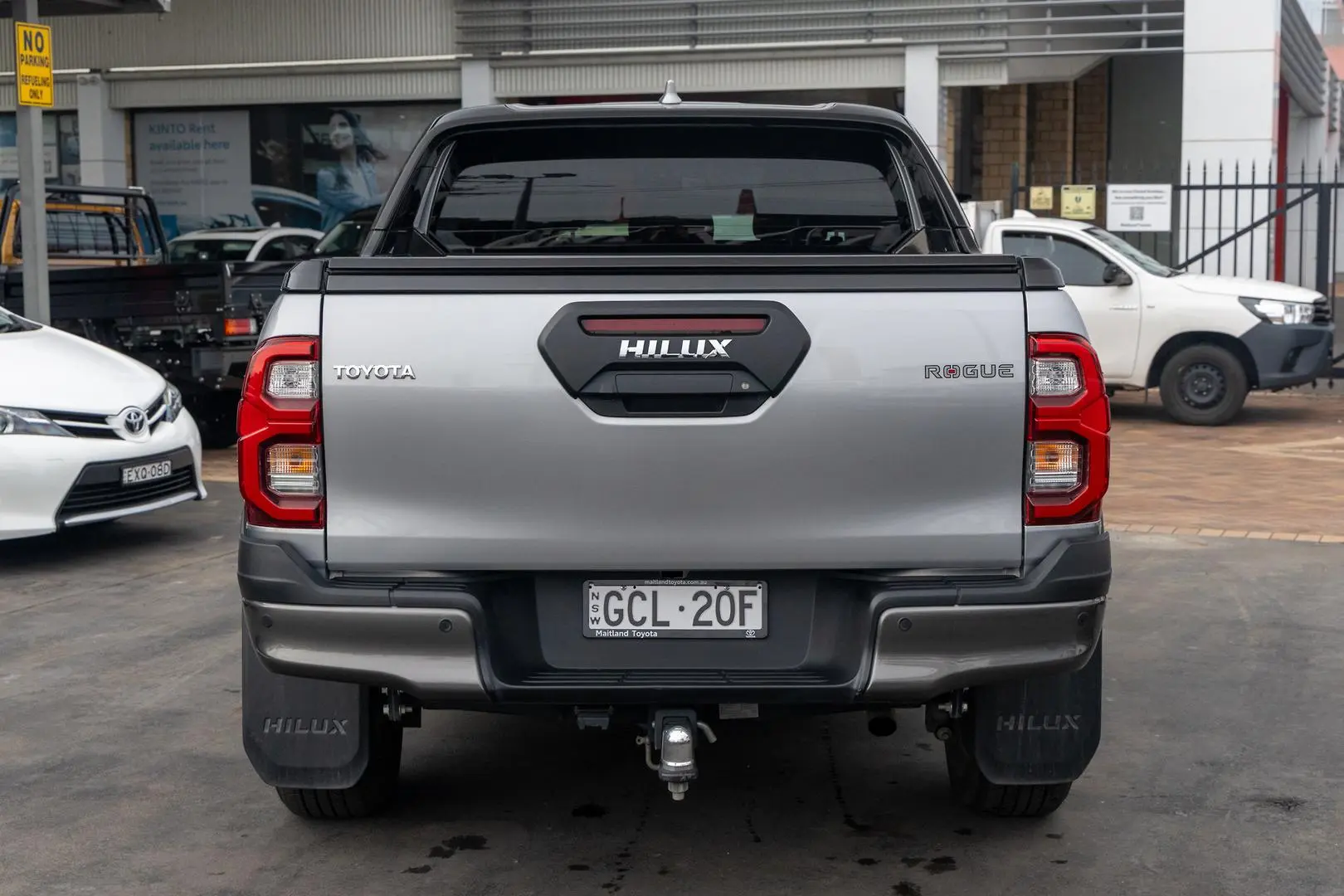 2023 Toyota Hilux Gallery Image 5
