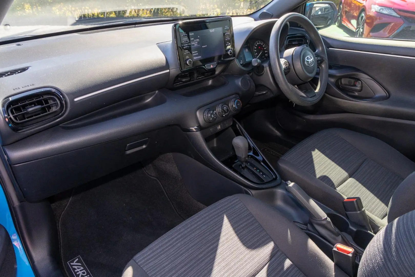 2021 Toyota Yaris Gallery Image 8