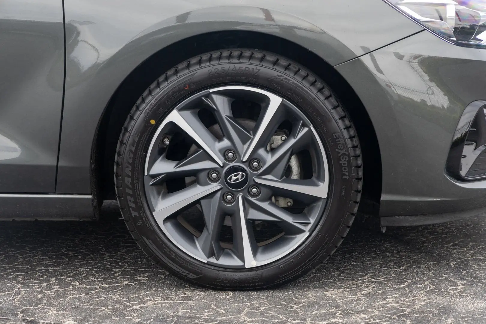 2020 Hyundai i30 Gallery Image 22