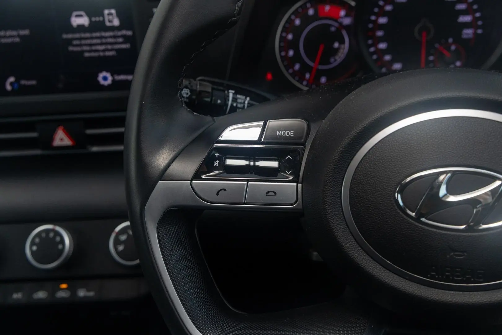 2022 Hyundai i30 Gallery Image 11