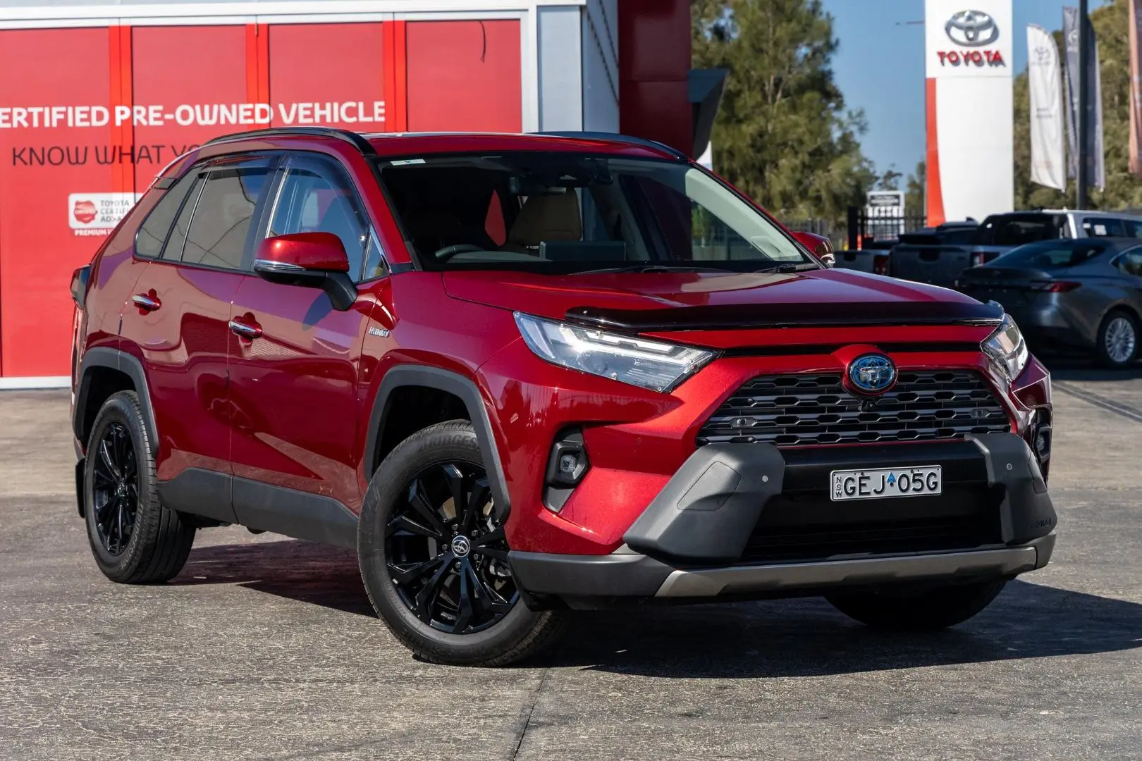 2023 Toyota RAV4 Gallery Image 1