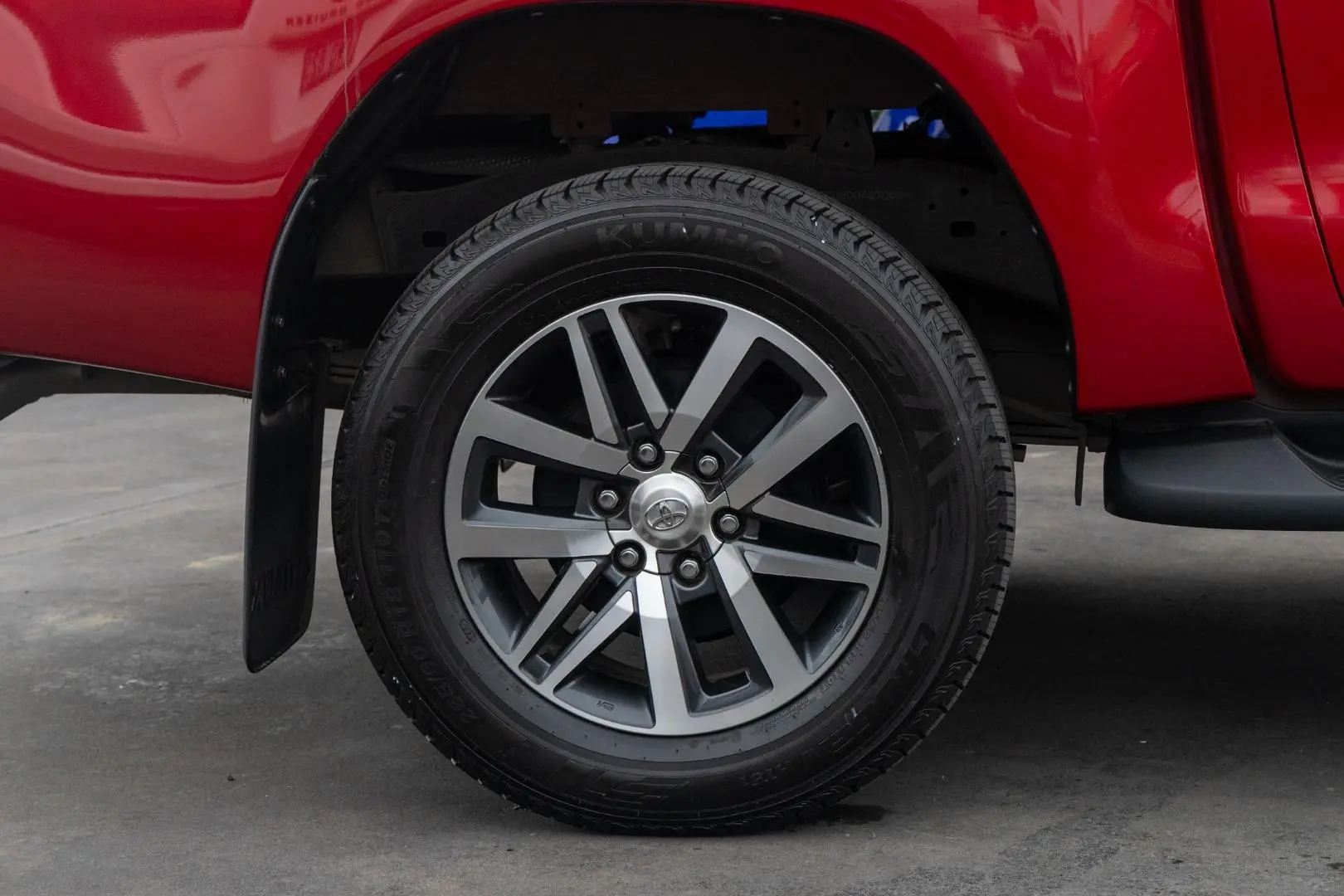 2018 Toyota Hilux Gallery Image 21