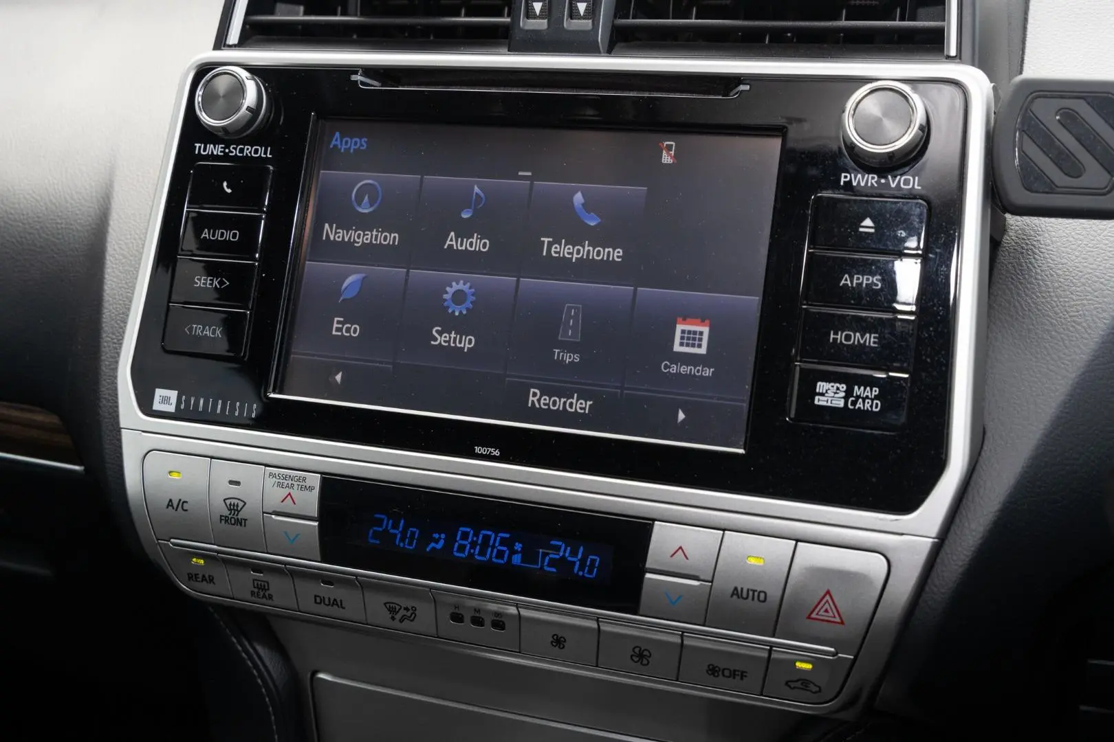 2019 Toyota Landcruiser Prado Gallery Image 16