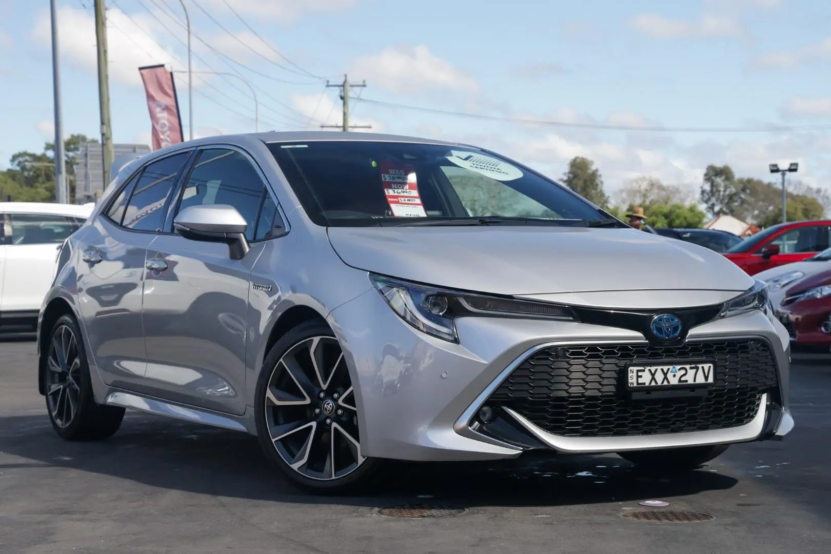 2021 Toyota Corolla Gallery Image 1