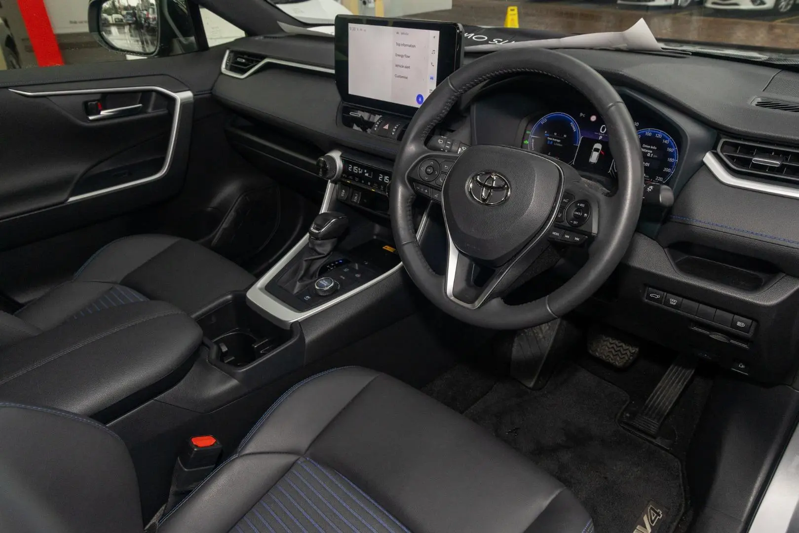 2023 Toyota RAV4 Gallery Image 7