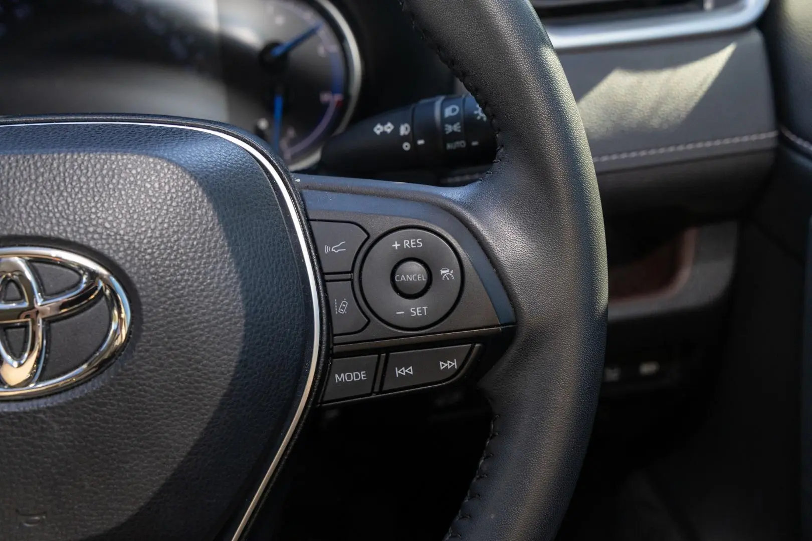 2021 Toyota RAV4 Gallery Image 12