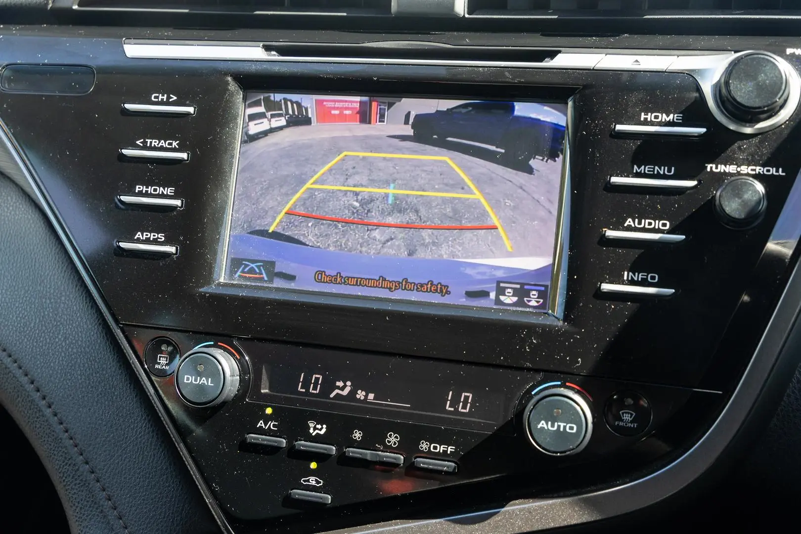 2020 Toyota Camry Gallery Image 15