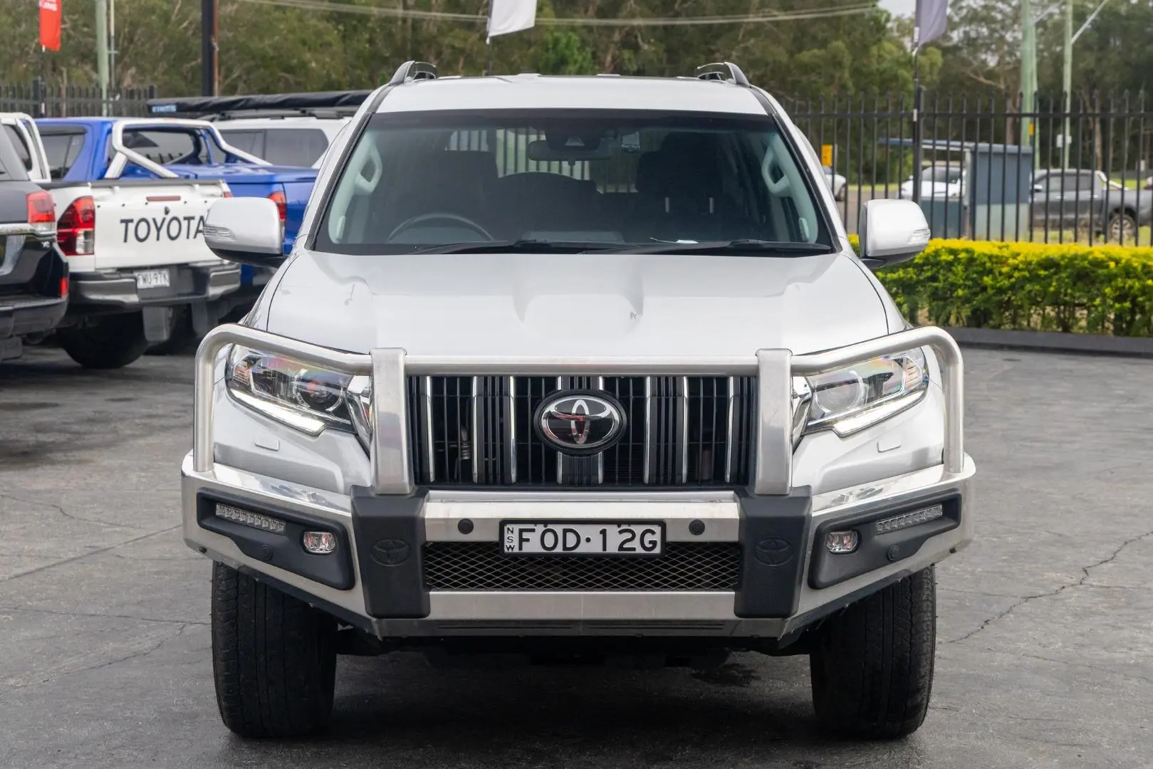 2021 Toyota Landcruiser Prado Gallery Image 4
