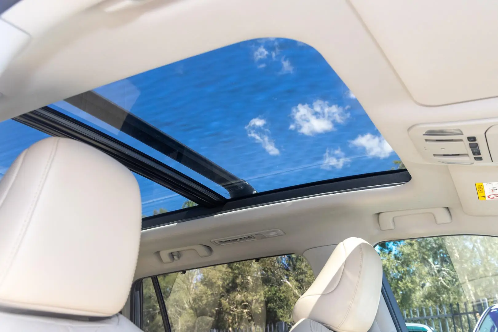 2022 Toyota Kluger Gallery Image 18